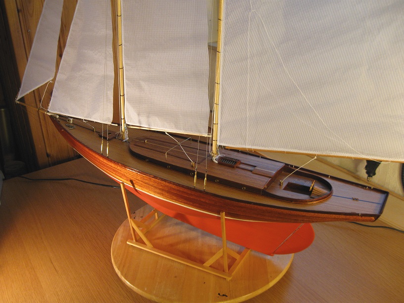 RC-schooner Excalibur
