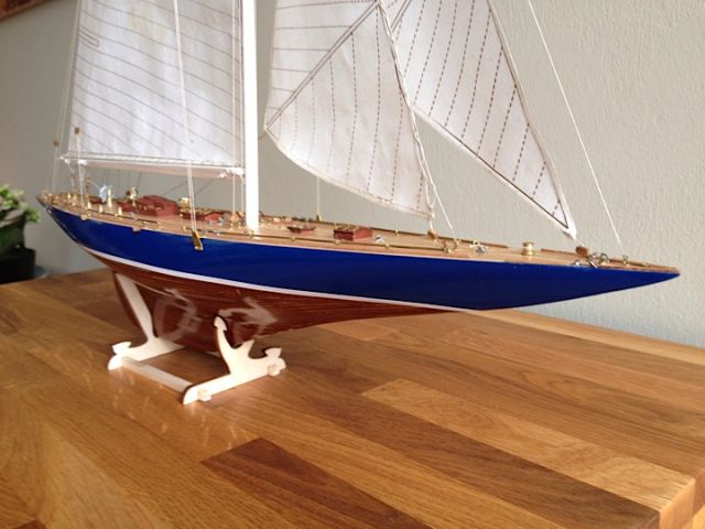 endeavour diecast model