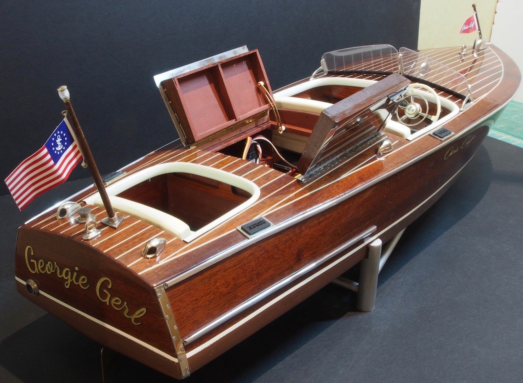19' Chris Craft Racing Runabout (R/C) by Grant Dale
