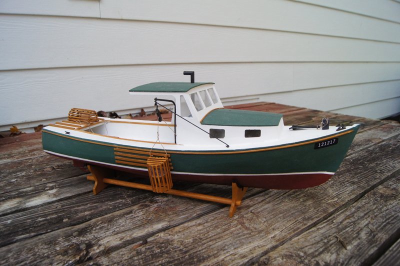 Maine Lobster Boat by ahb26 - FINISHED - BlueJacket Shipcrafters - Scale  1:19 approx (5/8 = 1') - - Kit build logs for subjects built from 1901 -  Present Day - Model Ship World™