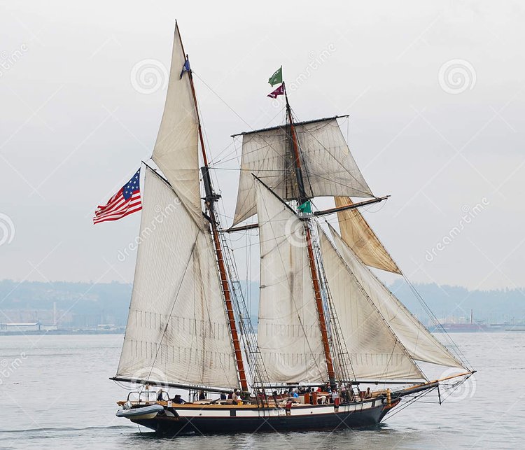 tall-ship-lynx-square-topsail-schooner-interpretation-american-letter-marque-vessel-same-name-56646651.jpg.f4529a1e8b798d16c4d5cfab17e764e4.jpg