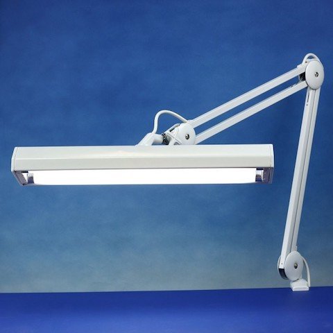 lightcraft-twin-tube-professional-task-lamp.jpg.04d393f6deba60d4305fa84389a46986.jpg