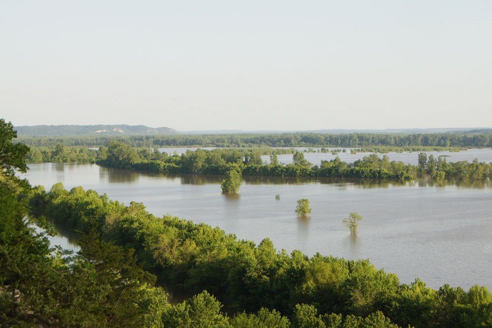 Missouri_River_flooding_2019_1.jpg.742416ca3b4a2eb4a7e0bc630739880b.jpg