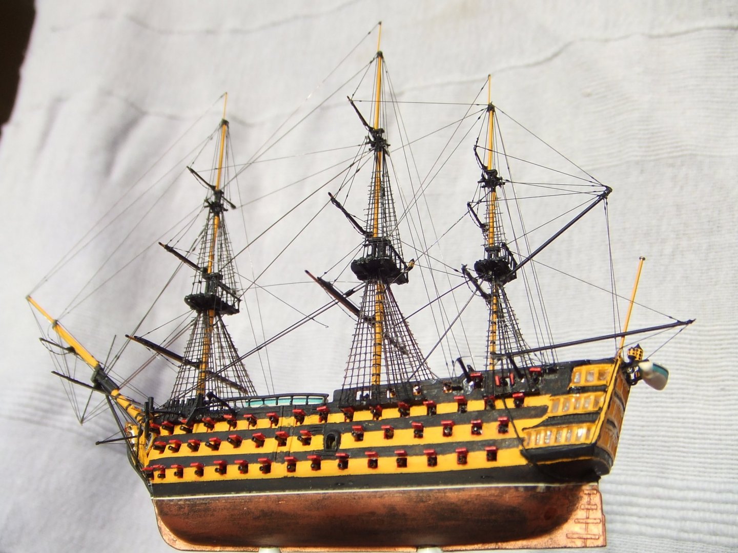 Корабль 1 6. Парусный корабль Revell Victory. HMS Victory Alex. Revell 05758 парусник 