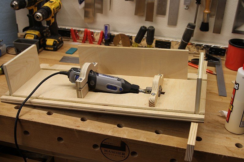 Airfield Models - How To Make a Split Fence for a Dremel Router/Shaper Table