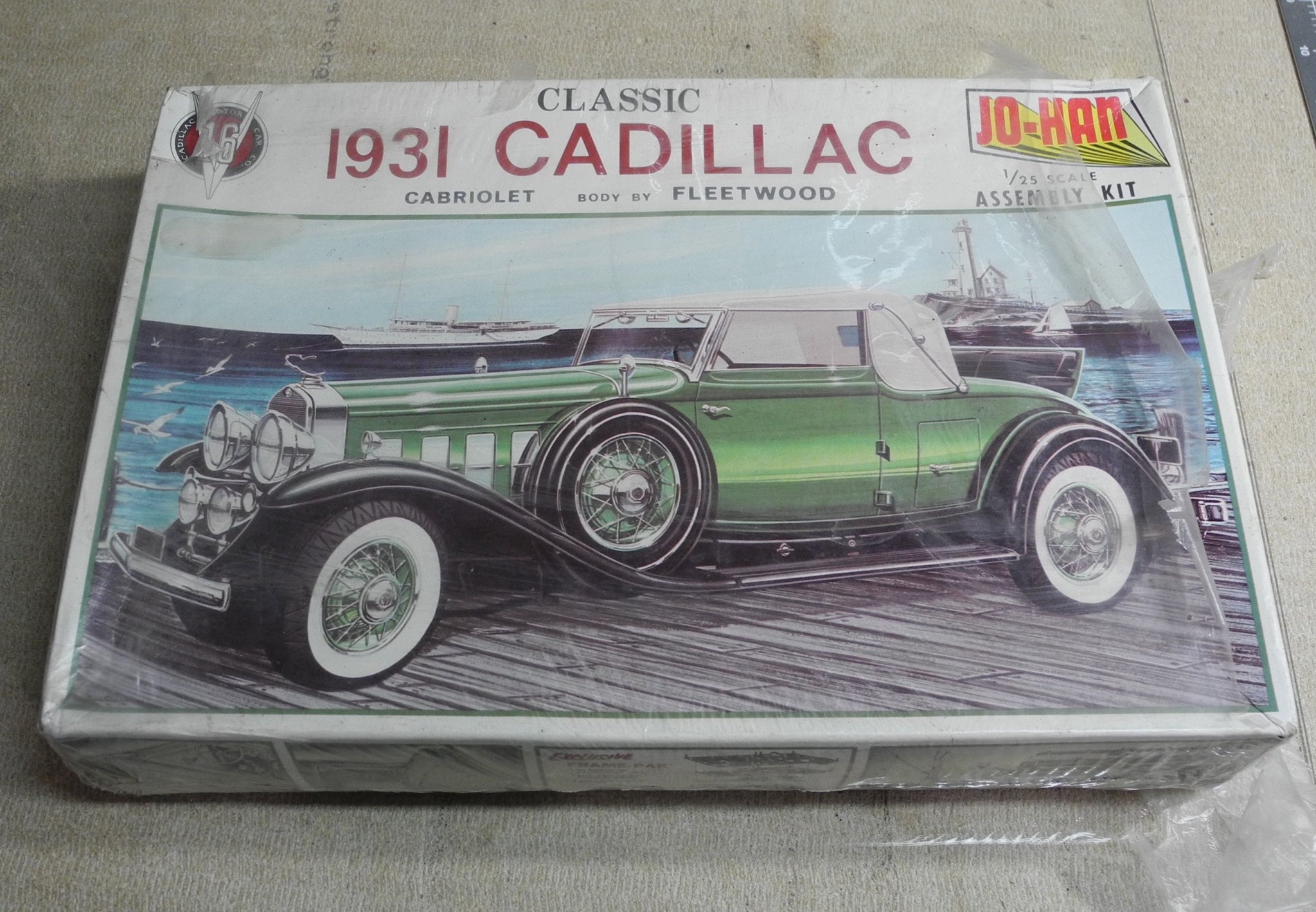 Finished - 1931 Cadillac by CDW - JoHan - 1:25 Scale - Non-ship/categorised  builds - Model Ship World™