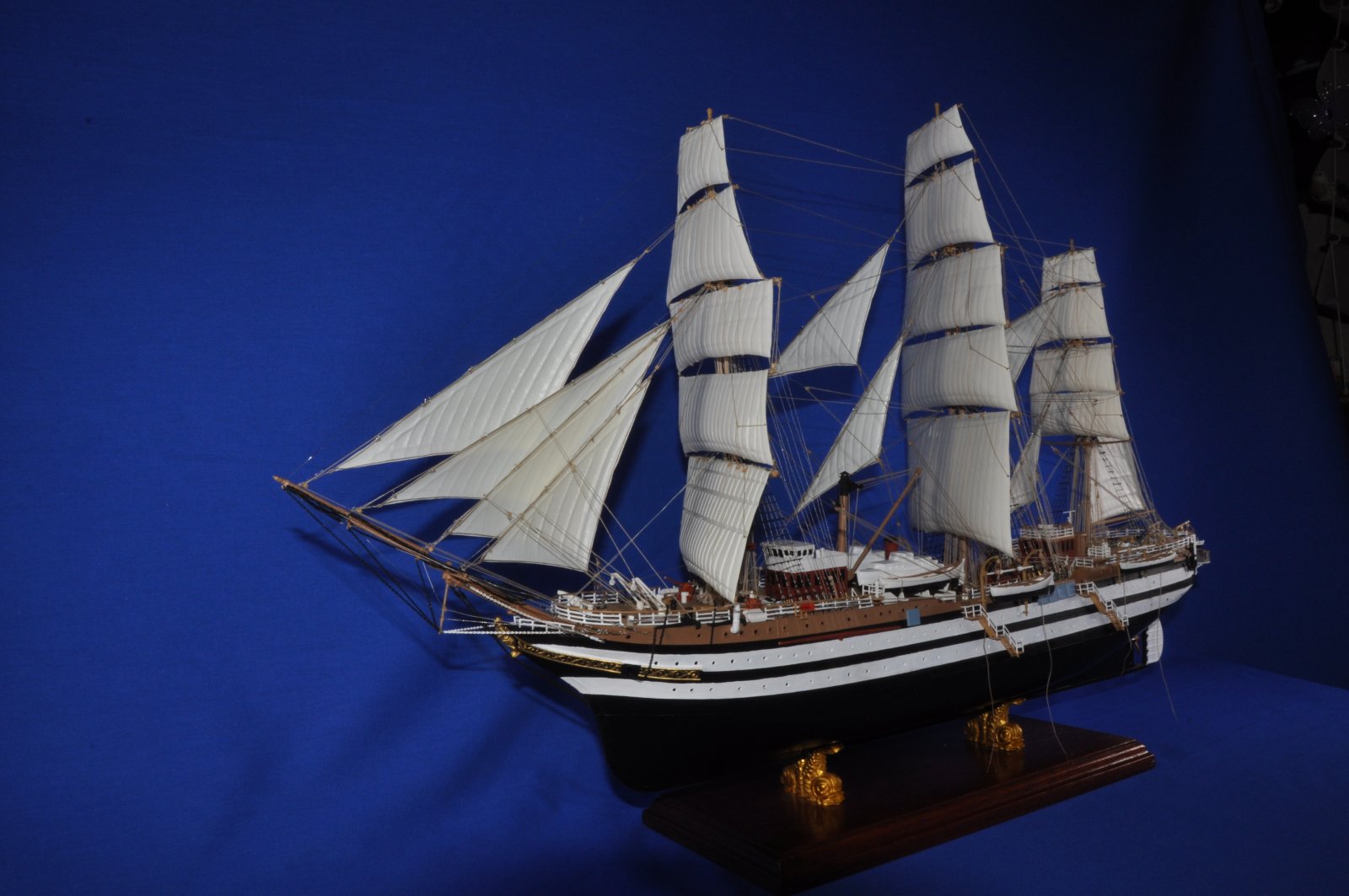 Amerigo Vespucci (4).JPG - Gallery of Kit-Built Ship Models - Model Ship