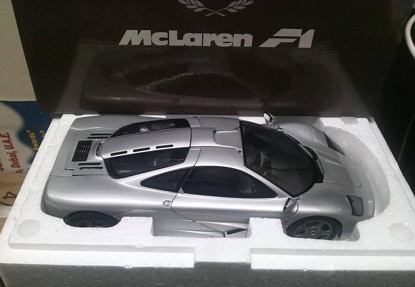 McLaren F1 by yvesvidal - FINISHED - Paul's Model Art - 1/12 