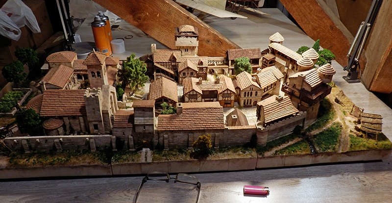 Medieval Fortified Village by Ekis - 1/87 scratch base kit Aedes Ars ...