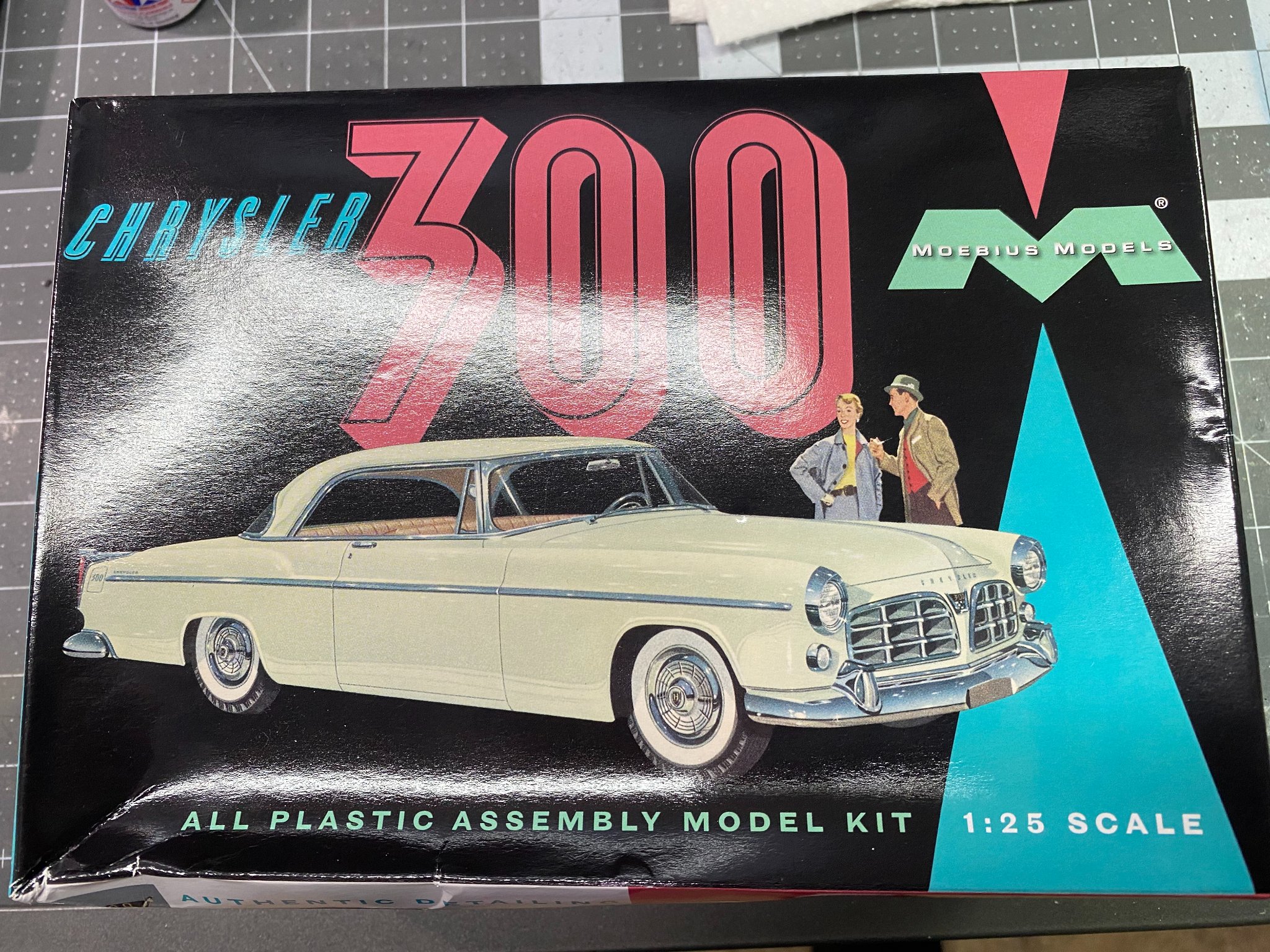 Moebius 1956 Chrysler 300B 1:25 Scale Model Kit