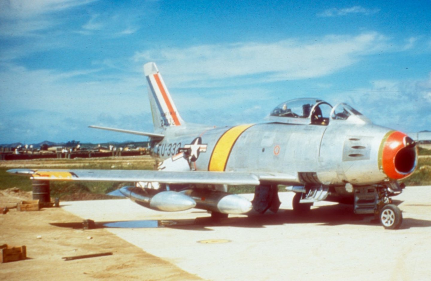 F-86F_67th_FBS_in_Korea_c1953.thumb.jpg.98200932d5f34edb1c6ee8f6073fe295.jpg