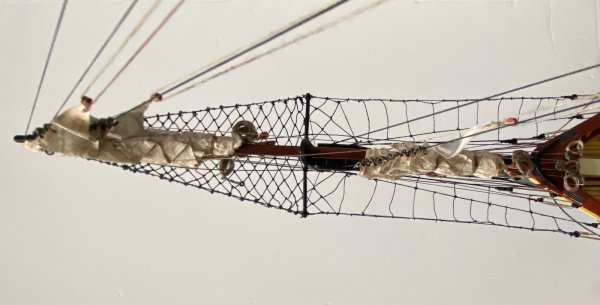 Bowsprit rigging and safety net