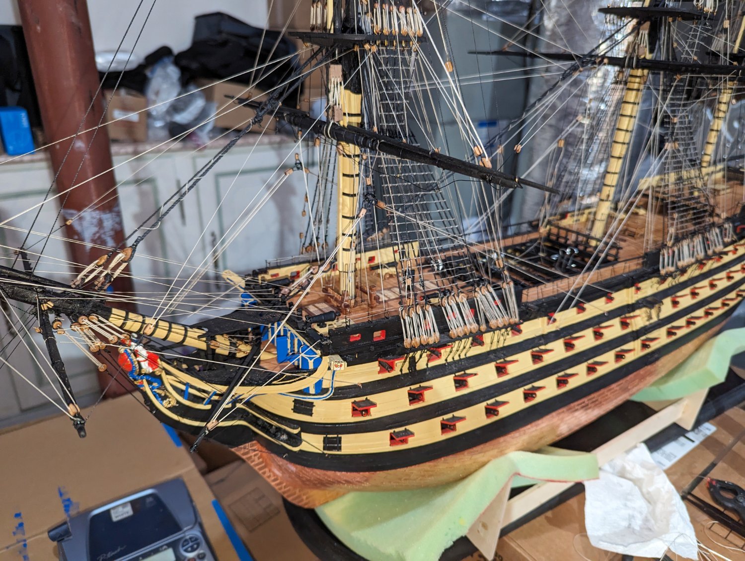 HMS Victory by drobinson02199 - FINISHED - Caldercraft - Scale 1