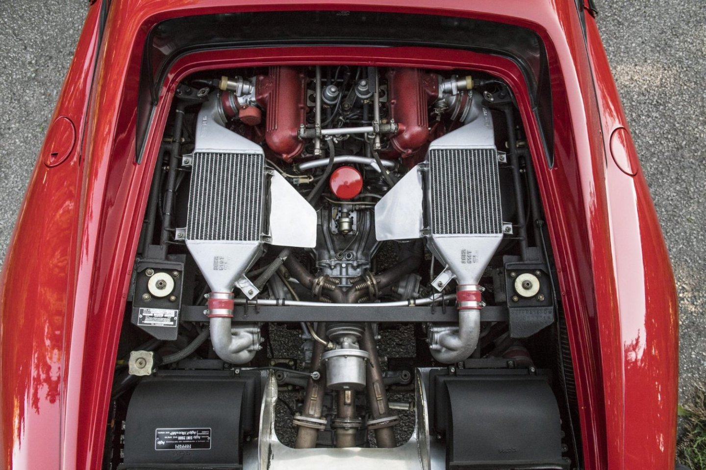 Ferrari-288-GTO-8-2237040203.thumb.jpg.83f2b10f752d4c198c7f3eaefed230db.jpg