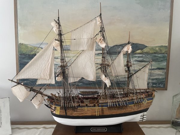 Endeavour 1/65 by Artesania Latina plus AL Figures and lighting
