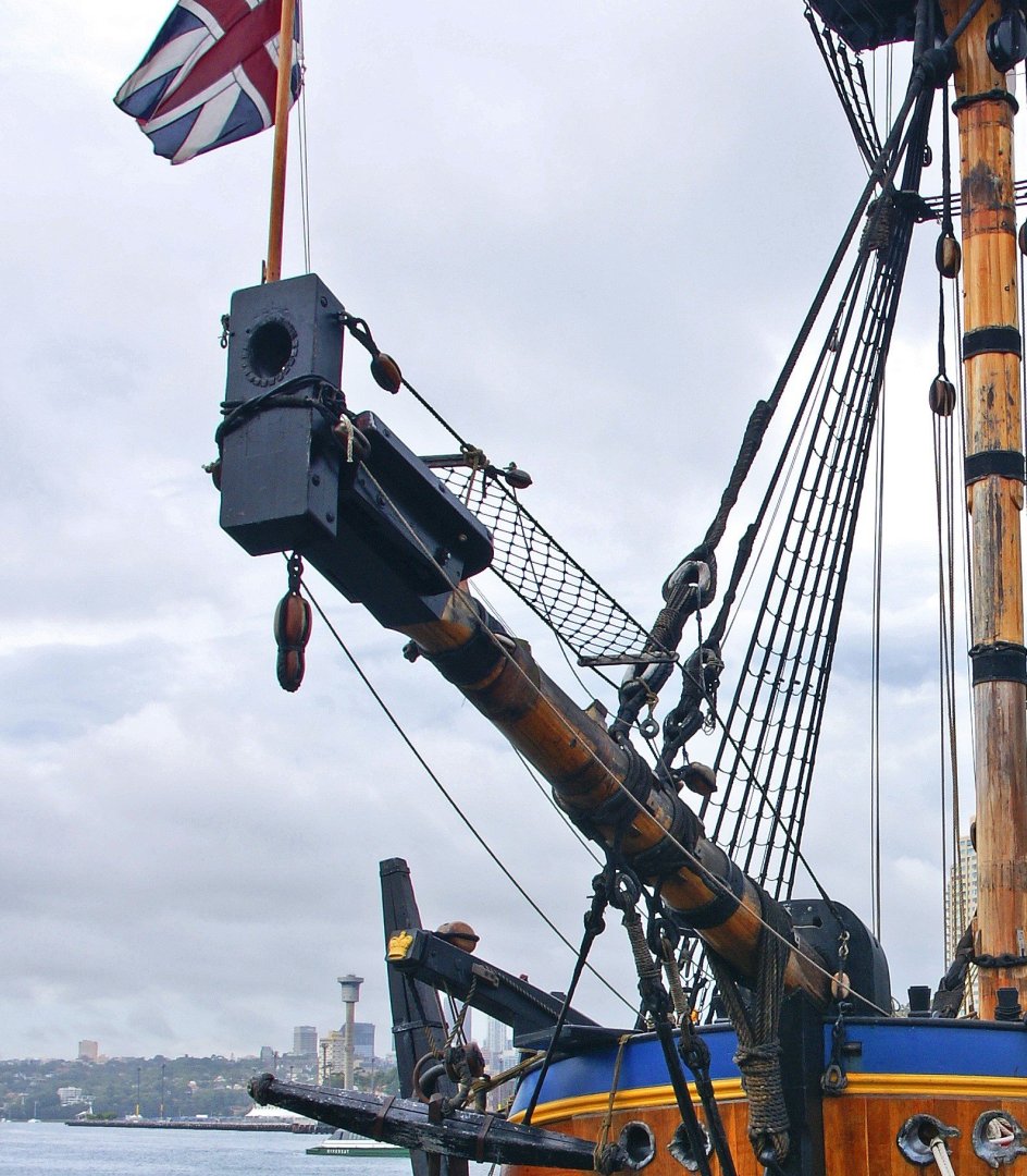 Endeavour bowsprit.jpg