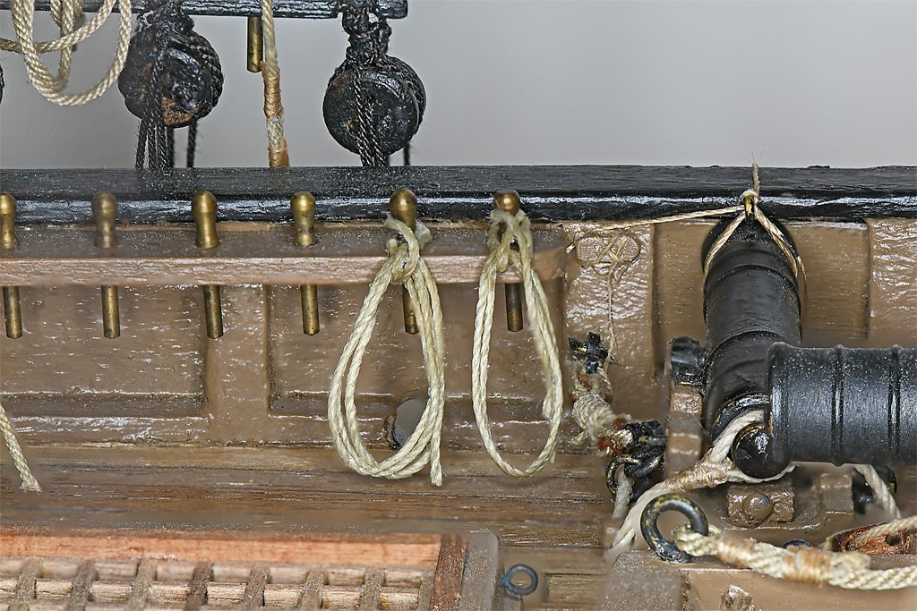 ropecoils.jpg.dd21e3f261f8782ea4c73e4d3eab3886.jpg