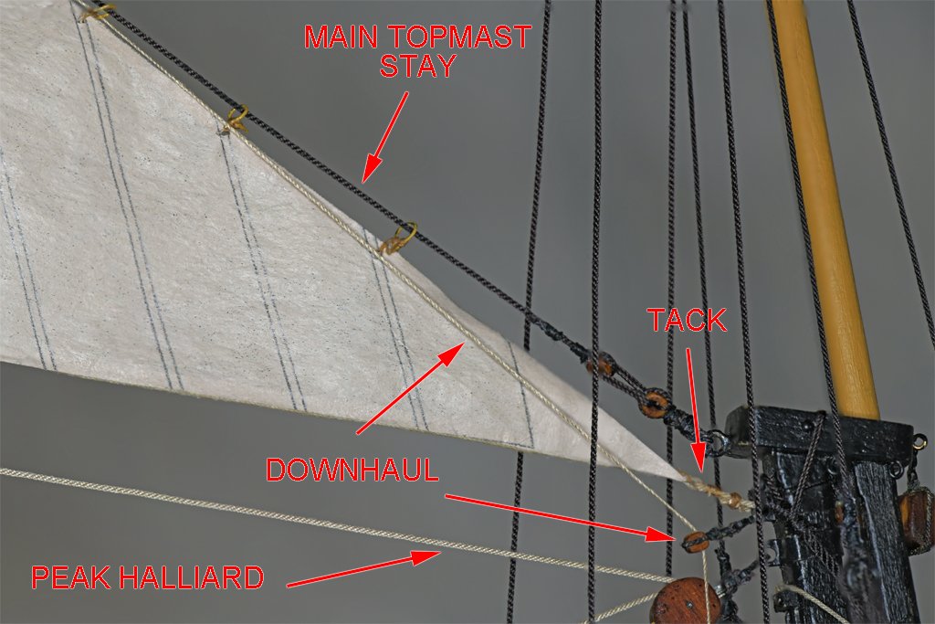 maintopmaststaysail2.jpg.34f52919a511e269bb08663a808957af.jpg