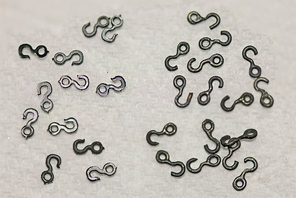 Hooks.jpg.9044c61ca93db5080bc86e9c6c2e6df0.jpg