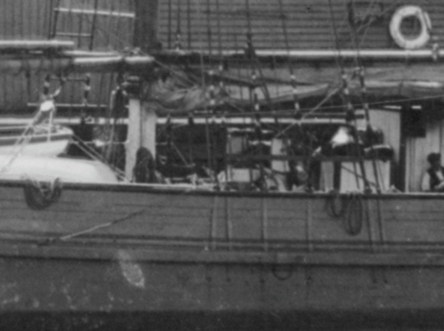 AD port main chainplates and line c1917.jpg