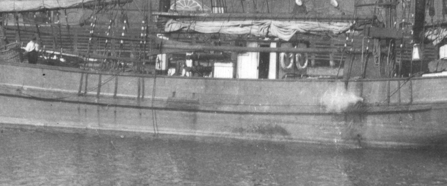 AD port main & mizzen chainplates c1926.jpg