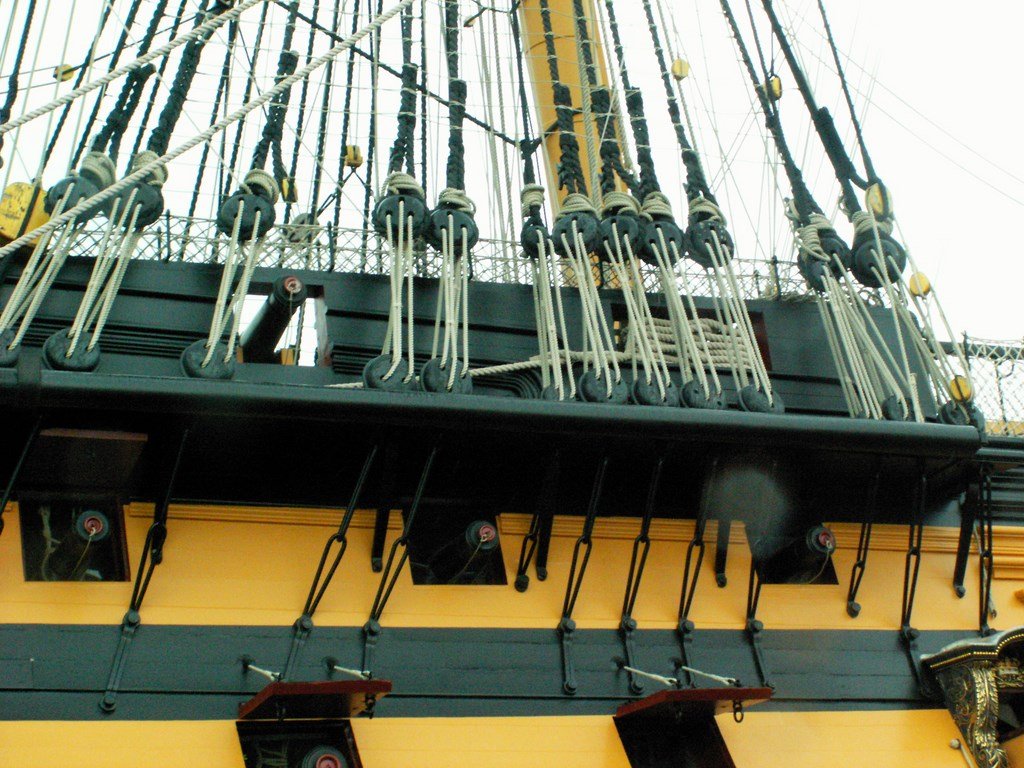 HMSVictory.jpg.121b67febd4cbf8bdcb7765be6a3fa93.jpg