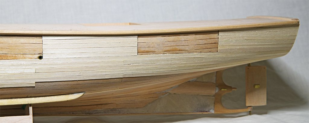 Portsideaftsheathing.jpg.8307378c6162e2d682fa98b9cda917b4.jpg