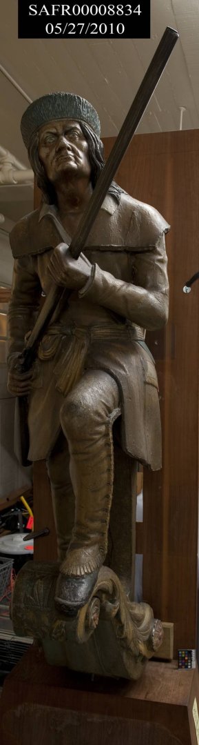 CrocketFigurehead_safr_08834_labeled_icms_deri-jpg.jpg