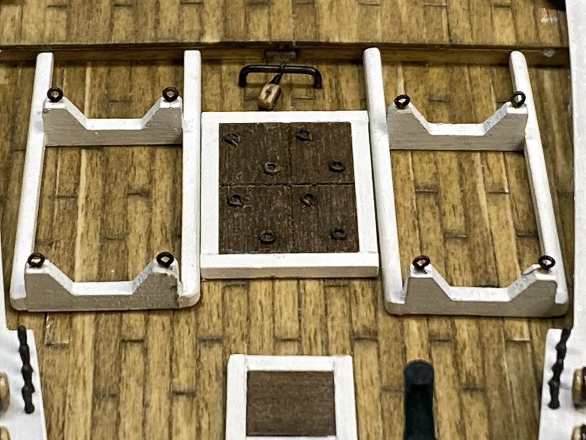hatch-large.jpg.17b3637fd96c9406daf96f351ce11e37.jpg