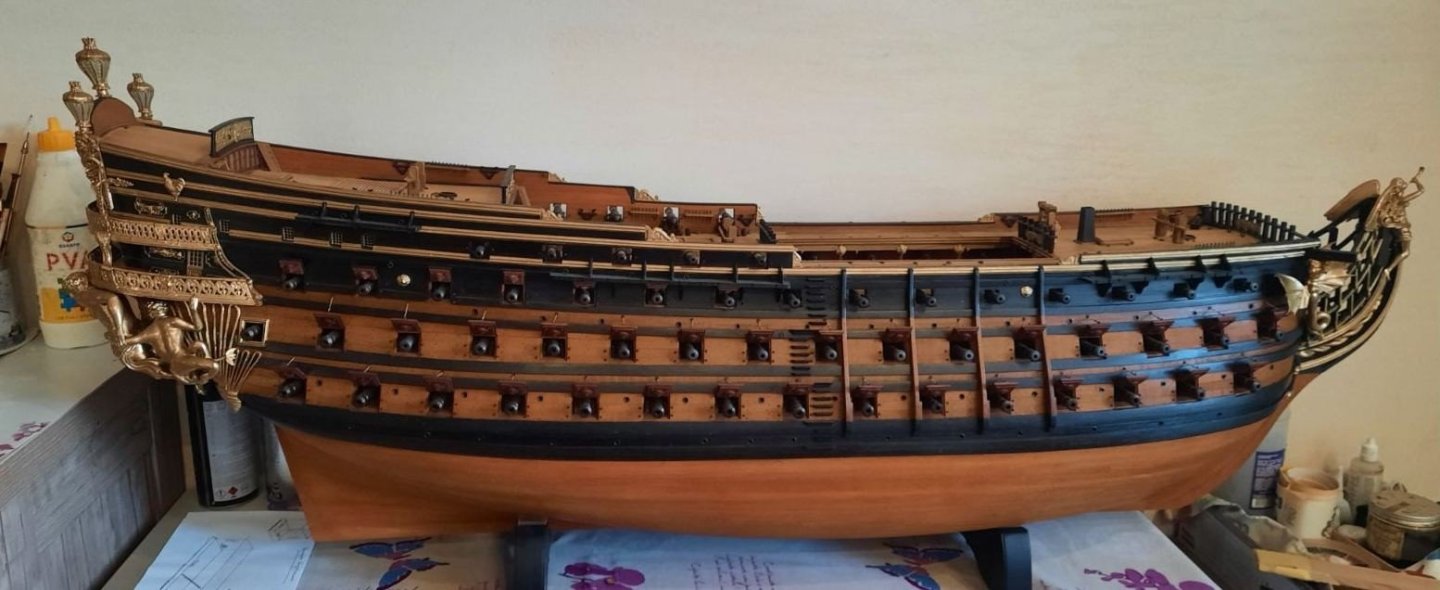 Dauphin Royal02.jpg