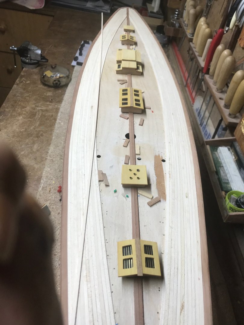 Deck beim beplanken.JPG