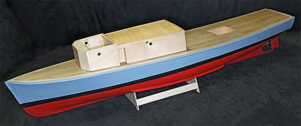 Hullanddeckhouse.jpg.3859b68e1f81ae7b96f7be239f7b2c02.jpg