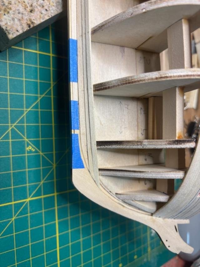 bottomplanks2.jpg.317920e3f3f63d2f90463647915f845e.jpg