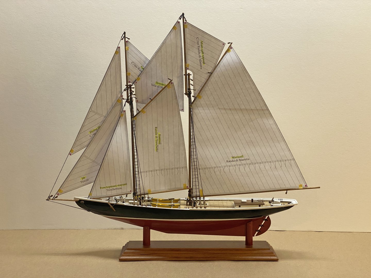 papersails.thumb.jpg.8dcc08f8cdb65cce7e610ed26591197a.jpg