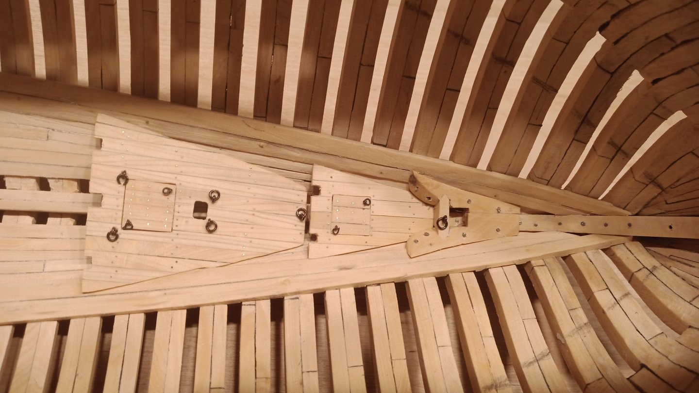 Innenausbau4.thumb.jpg.66de938a04abb3bb1eb2429f43f8b415.jpg