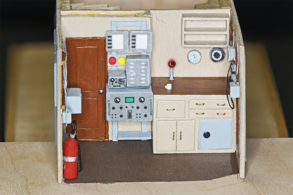 pilothouse1.jpg.3e74a4ead84835051fb75a679888e250.jpg