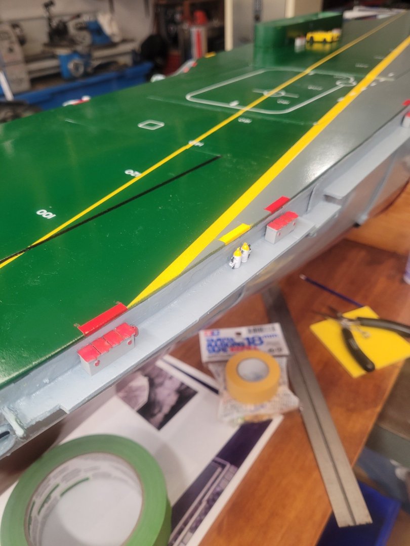 Flight Deck Edge Markings 4.jpg