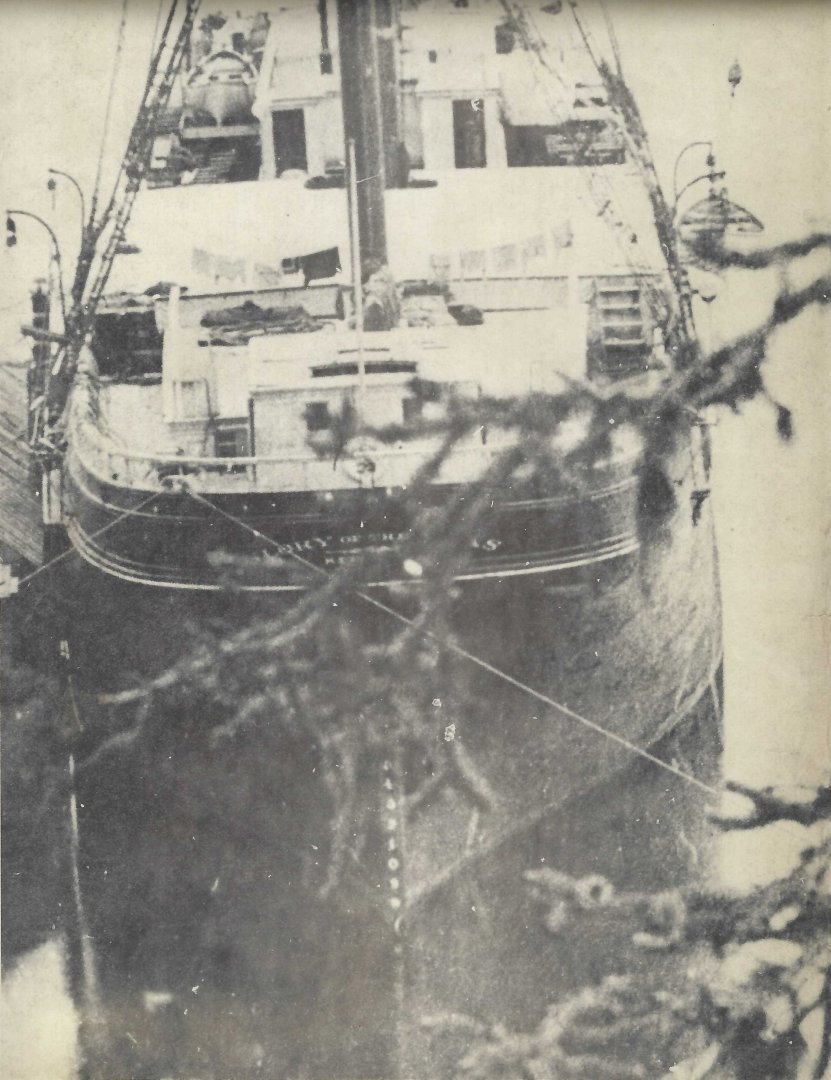 Glory. Stern Alaska 1912 border edit.jpg