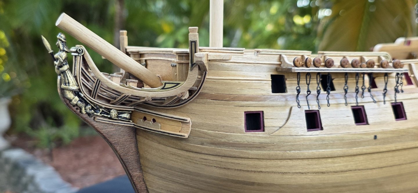 Figurehead port closeup.jpg